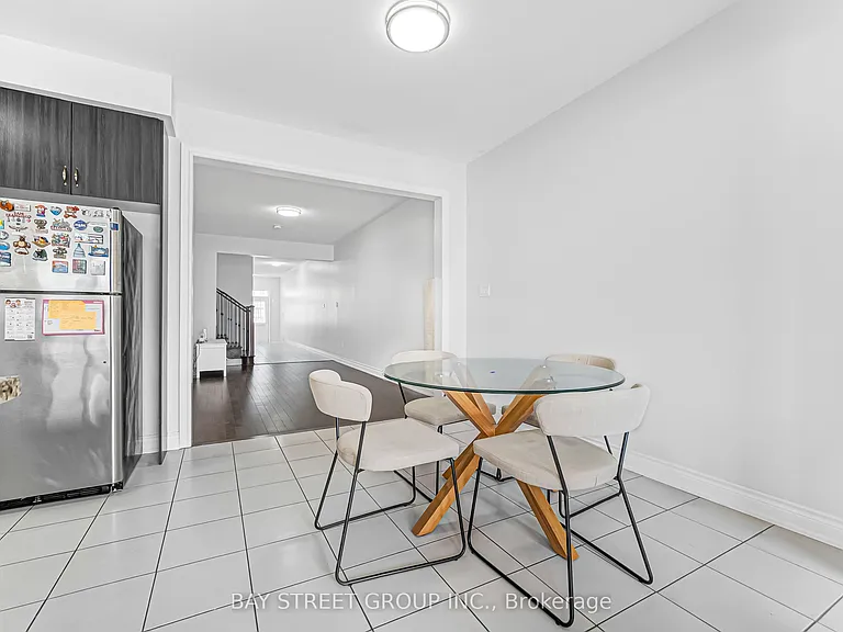 60 Mohandas Dr — Photo 19