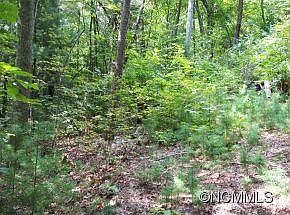 3rd image of 3 Pine Hill Dr