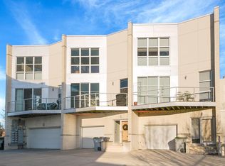 2144 N Commerce St, Milwaukee, WI 53212