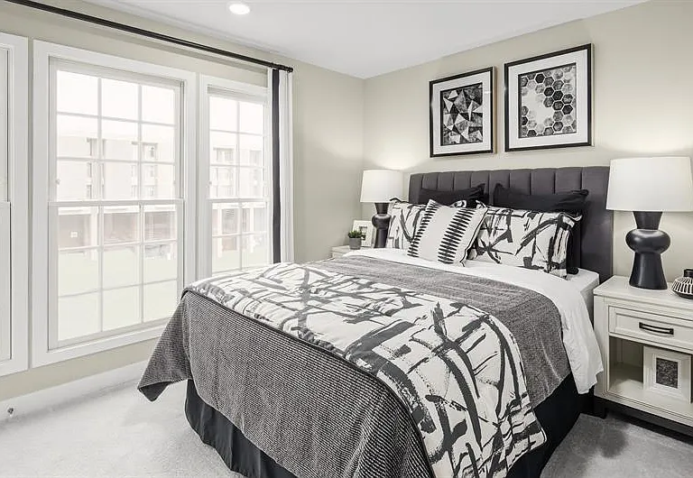 1341 Aspen St NW — Photo 7