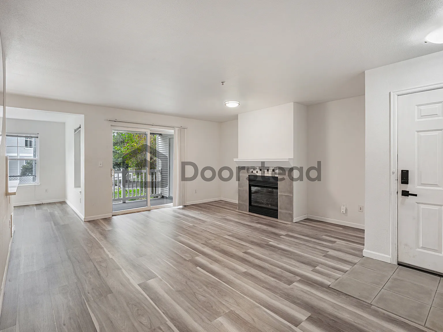 2 bed, 1.0 bath, 895 sqft, $2,380 — Photo 4