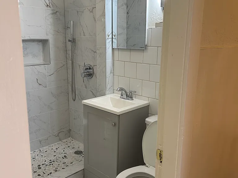 9 Poplar St #3 — Photo 7