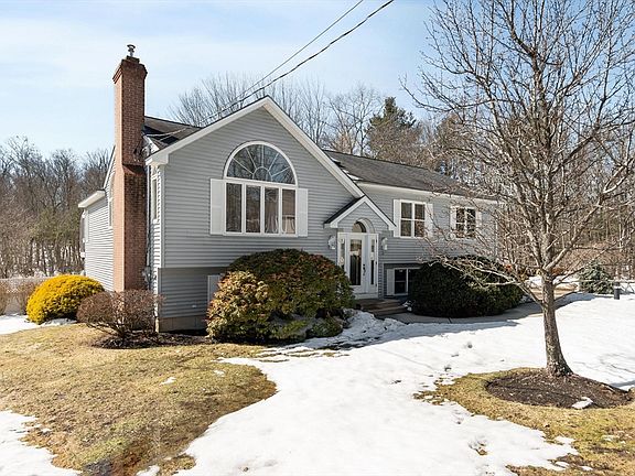 2nd image of 12 Newell Rd