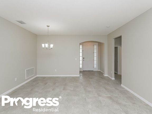 5th image of 10519 Scenic Hollow Dr