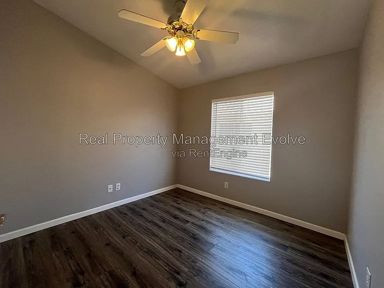6246 W Blackhawk Dr — Photo 13