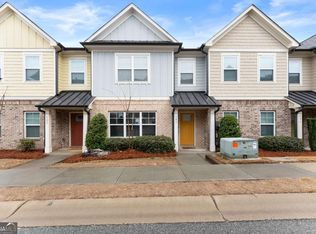 187 Panther Point Ln, Lawrenceville, GA