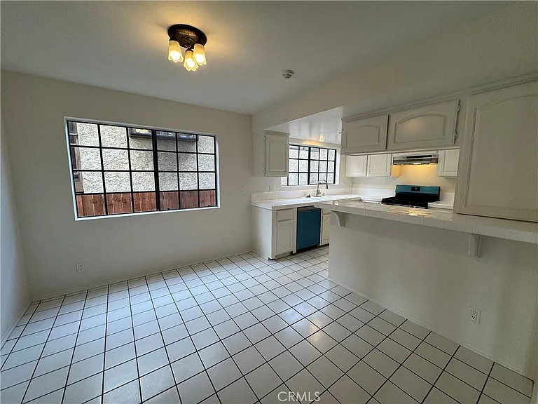 524 S Catalina Ave #A — Photo 7