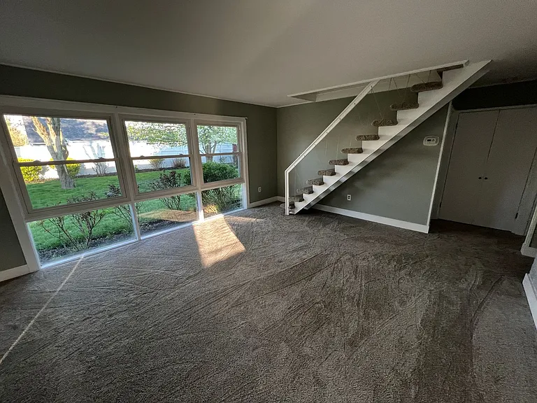 15 Catalpa Ln — Photo 6