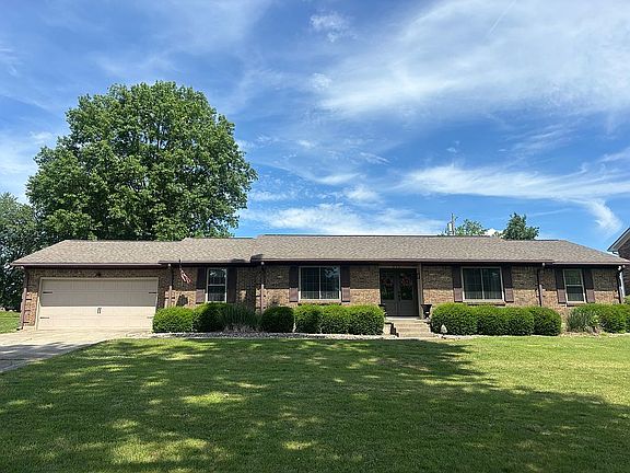 2nd image of 215 Delaplain Rd