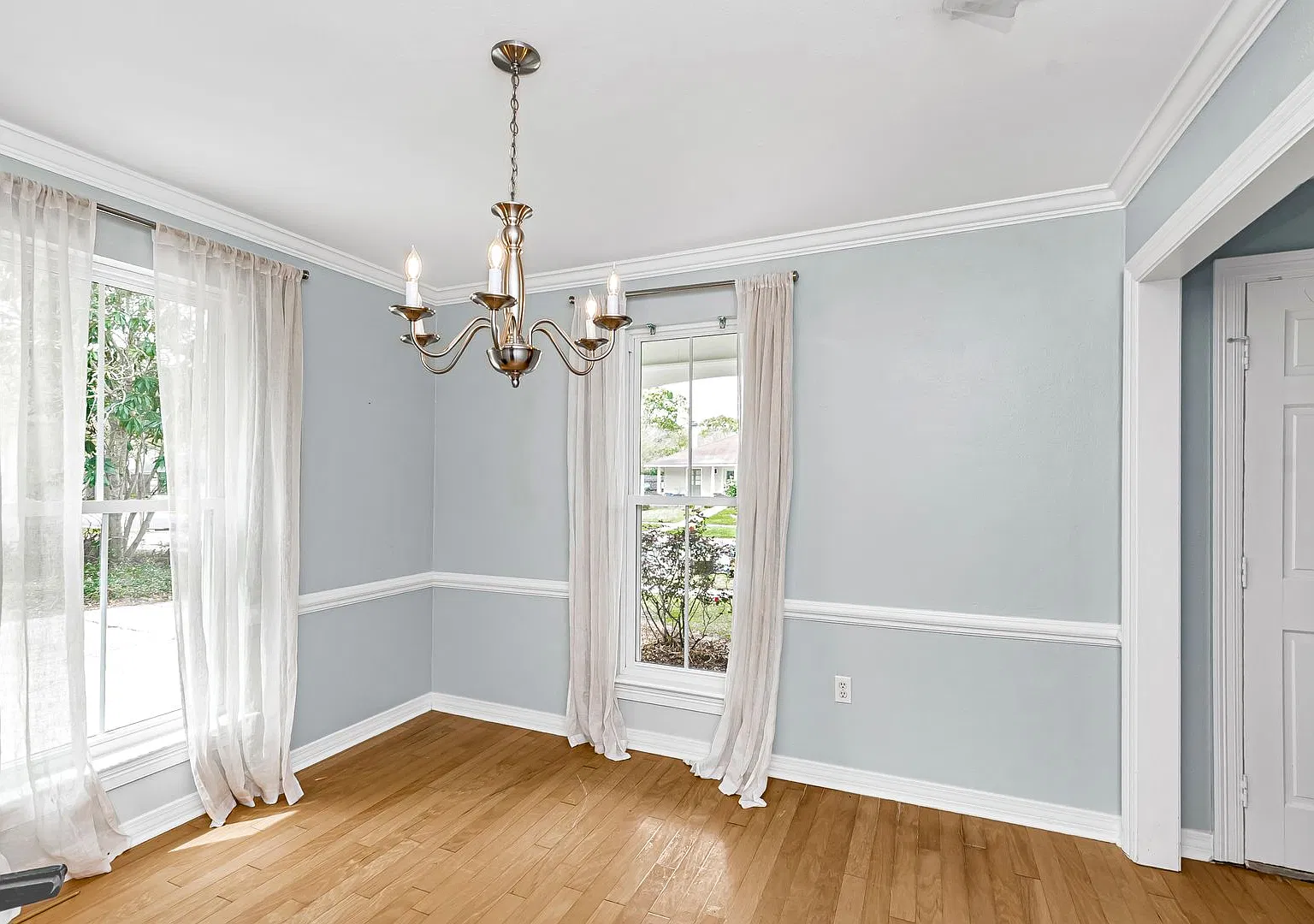 3 Bedroom House located of Perkins Near Highland Rd. | Fenced Yard — Photo 4