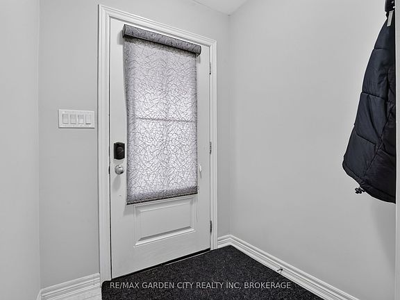 4th image of 53 Elderberry Rd