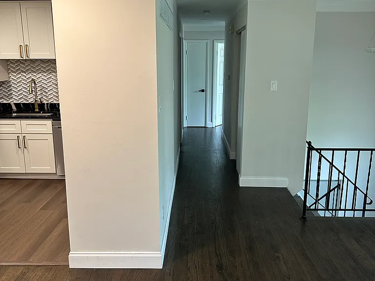1215 Willow View Dr — Photo 4