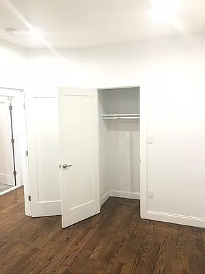 Rented by Rapid Realty Forest Hills | media 15