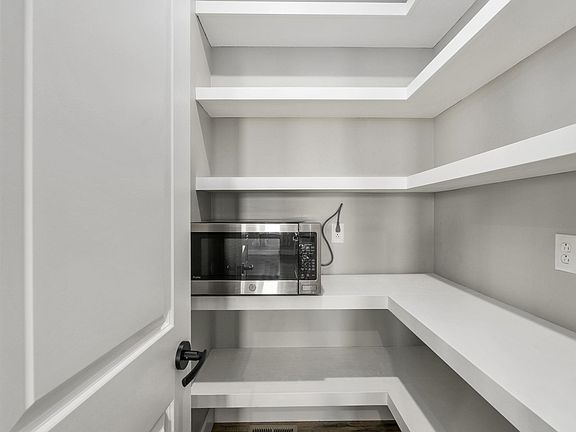 2nd image of 31040 W Seidl Ct