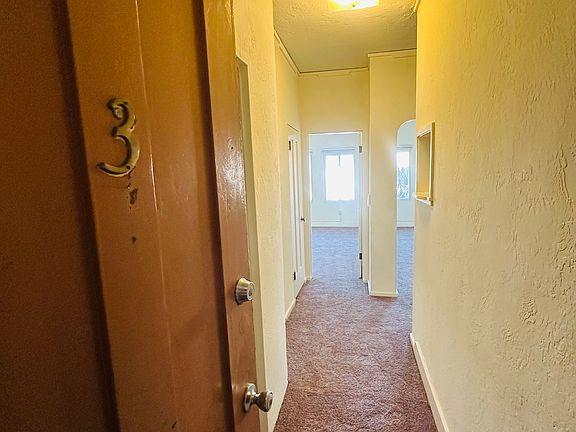 3rd image of 462 Stow Ave #3