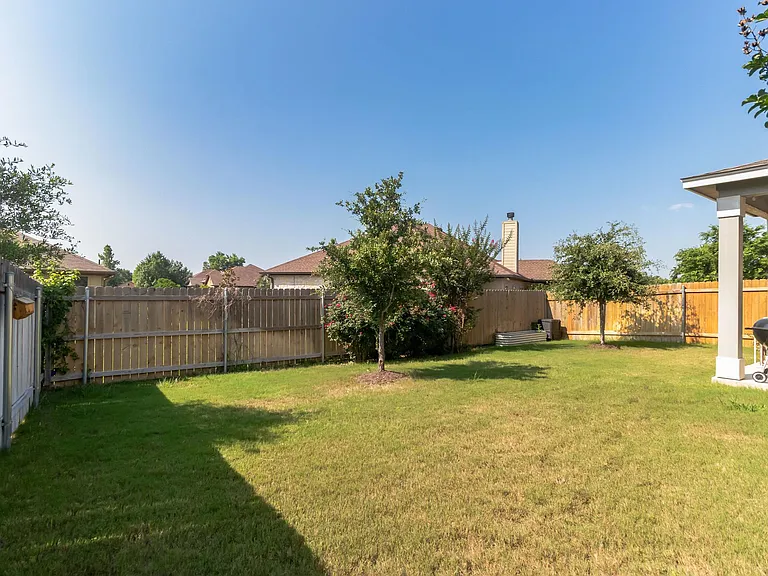 402 Thunder Valley Trl — Photo 30