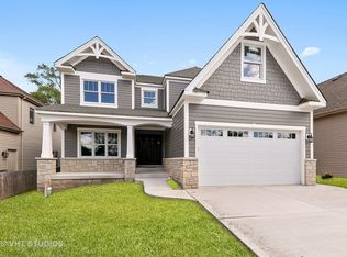 646 W Armitage Ave, Elmhurst, IL 60126