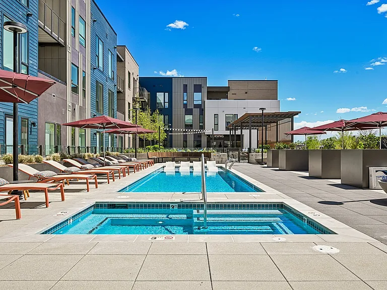Ralston Commons — Photo 30