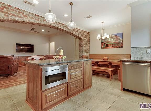 5th image of 10333 Crooked Creek Ln