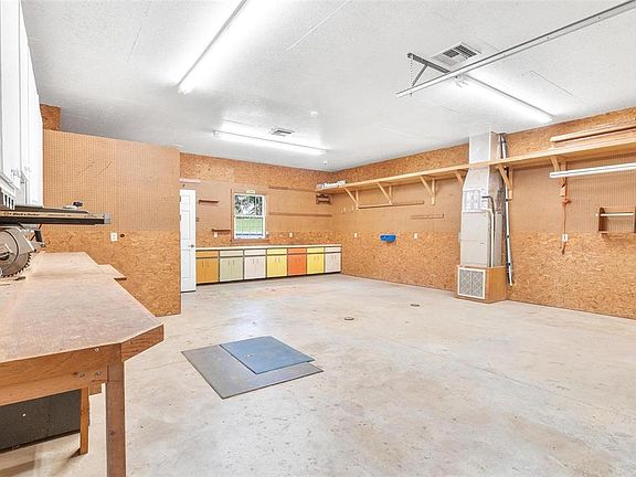 5th image of 6625 WOODY COURT