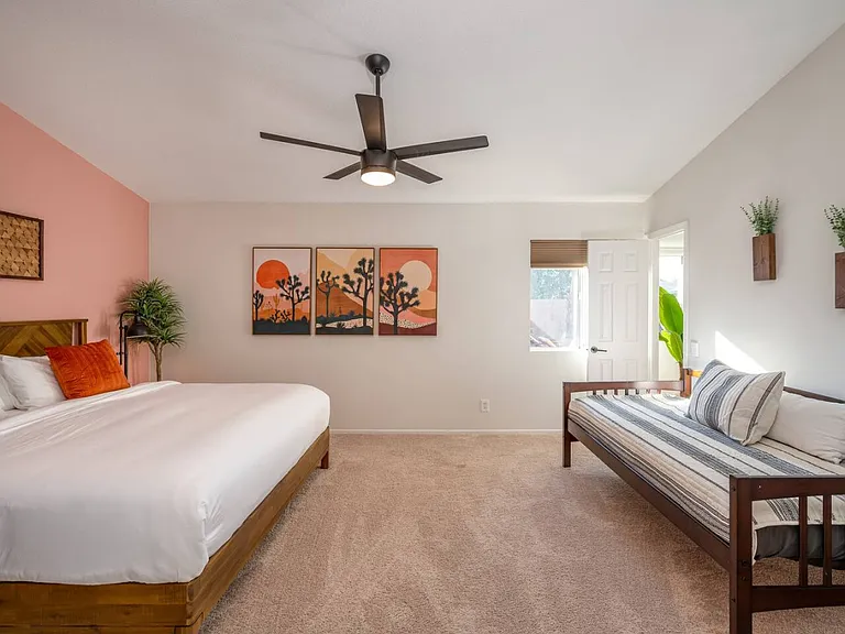 Buckskin Cir — Photo 24