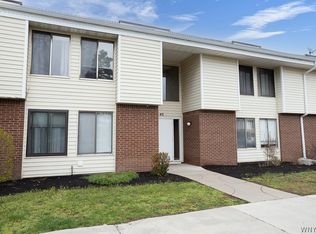 45 Bee Hunter Ct Unit D, East Amherst, NY 14051