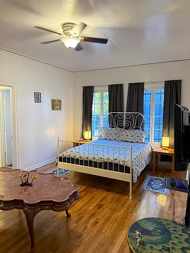 1803 N Wilton Pl #105 Photo 1