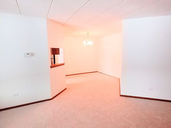 2nd image of 9728 Mill Ct E APT E1