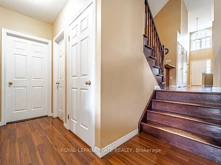 35 McKibbon Ave — Photo 10