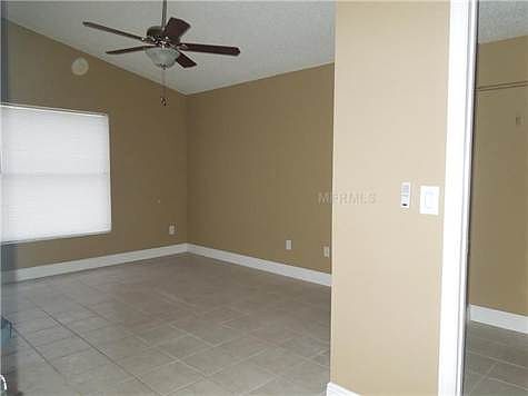 5th image of 105 Windy Dune Ct