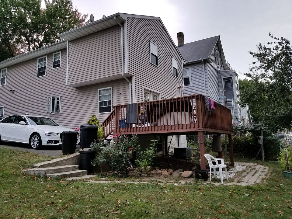 1st image of 31 Pine St