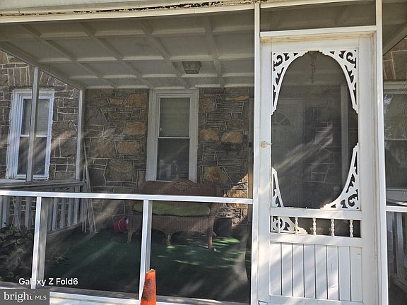 2nd image of 2410 N Monroe St