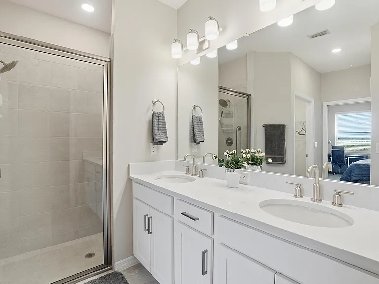 11851 Venetian Lagoon Dr #103 — Photo 31