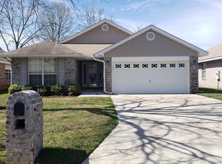 2443 Portobella Pl, Cantonment, FL 32533