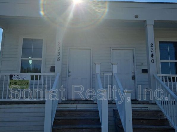 2038 Saint Anthony St