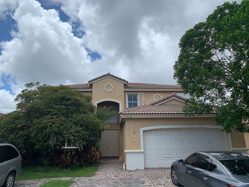 1st image of 1530 SE 17th Ave