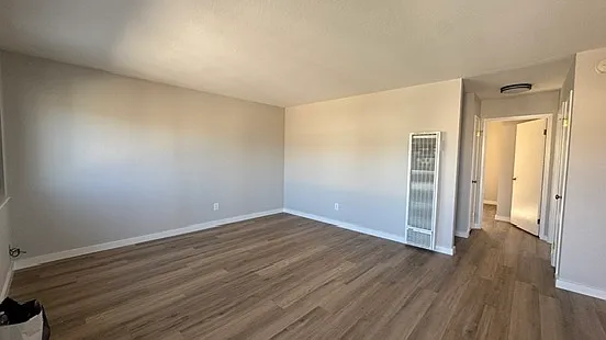 11 Spruce St #15 — Photo 1