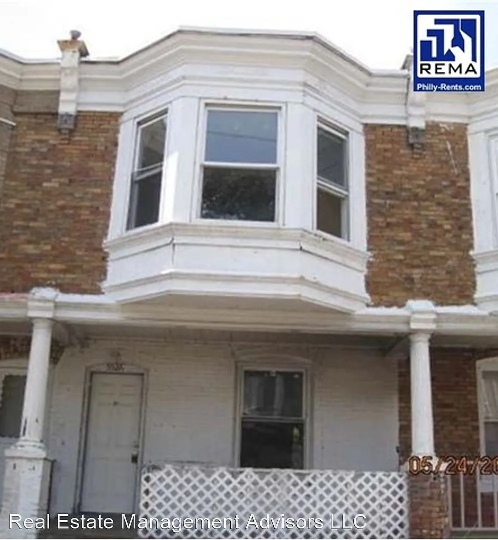 5526 Crowson St photo 1