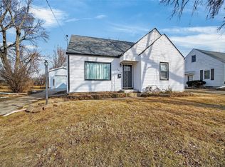 2809 62nd St, Des Moines, IA 50322