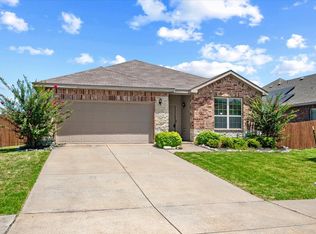 3010 Cassinia Pkwy, Heartland, TX 75126