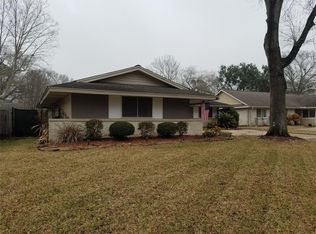 1915 Huntress Ln, Houston, TX 77062