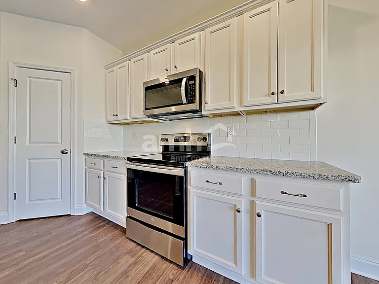 2491 Napa Valley Dr — Photo 3