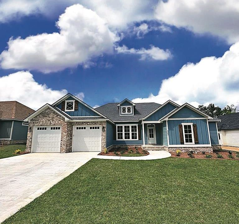 1st image of 4304 Kenilworth Cir