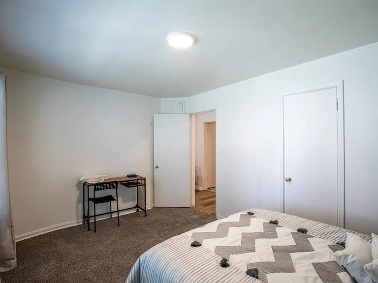 237 N Center St #ID1249827P — Photo 10