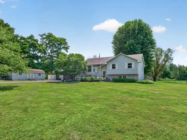 N7992 988th St, River Falls, WI 54022