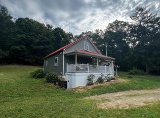 2261 Keely Rd, Franklin, PA 16323