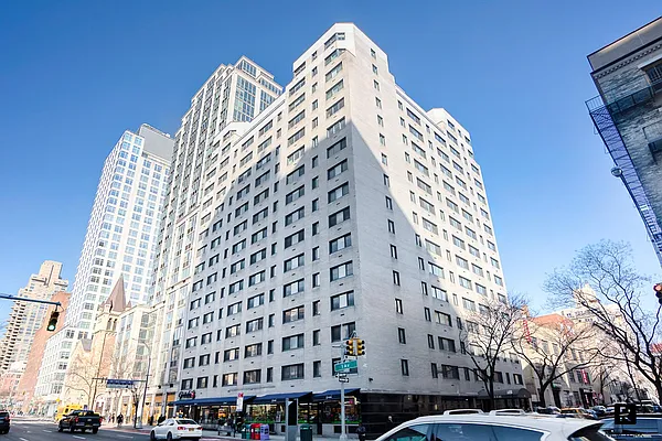Sold by R New York | media 16