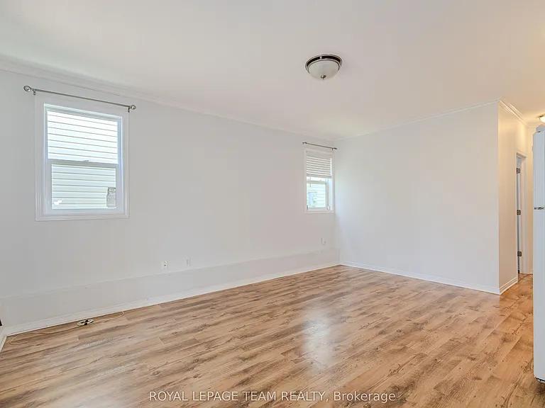 1566 Lisbon St #B — Photo 13