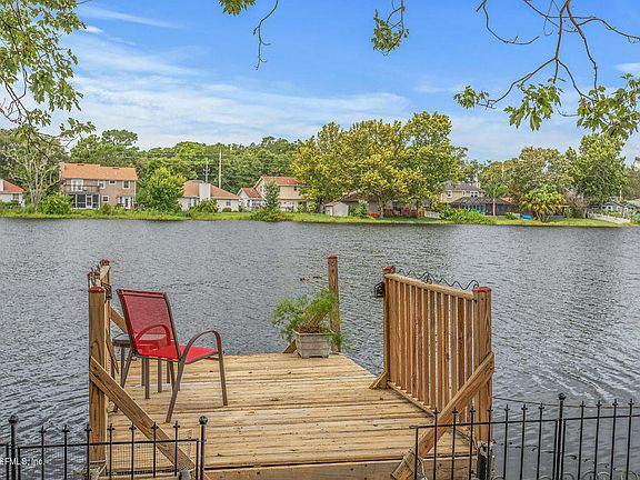 2nd image of 11588 Fort Caroline Lakes Dr
