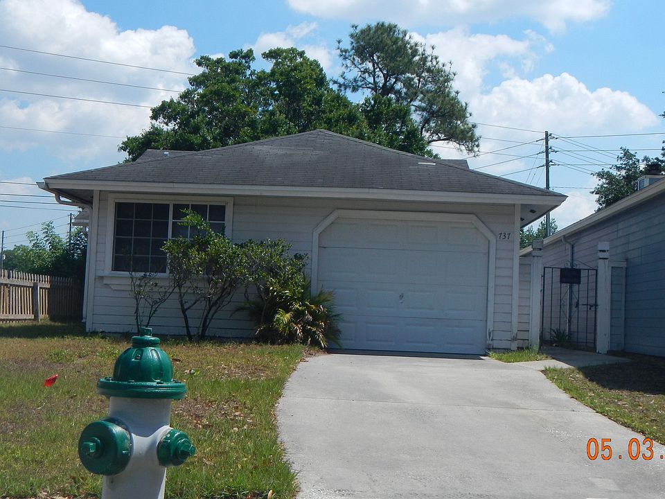 1st image of 737 Ashley Ln